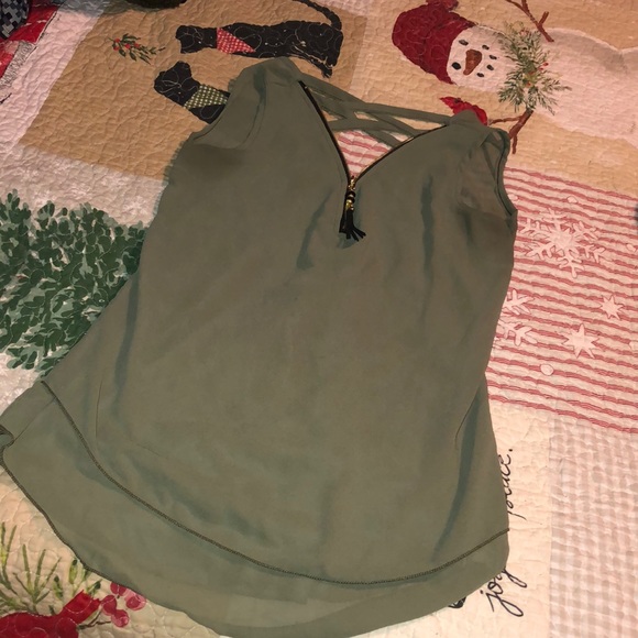 Tops - Olive blouse